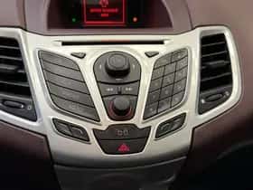Ford Fiesta (2009) thumbnail 24