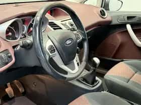 Ford Fiesta (2009) thumbnail 27