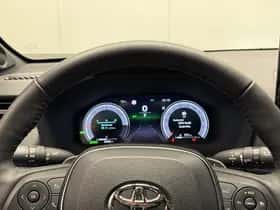 Toyota RAV4 (2024) thumbnail 18