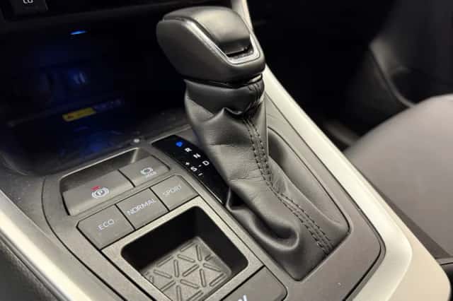 Toyota RAV4 (2024) thumbnail 22