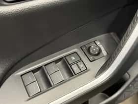 Toyota RAV4 (2024) thumbnail 31