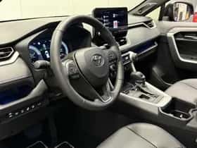Toyota RAV4 (2024) thumbnail 33