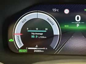 Toyota RAV4 (2024) thumbnail 6