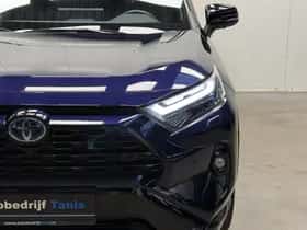 Toyota RAV4 (2024) thumbnail 9