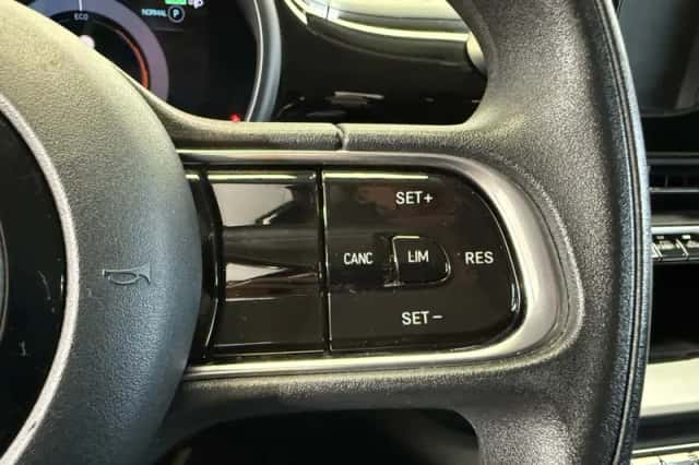 Fiat 500e (2022) thumbnail 15