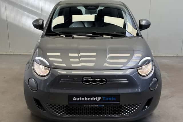 Fiat 500e (2022) thumbnail 30