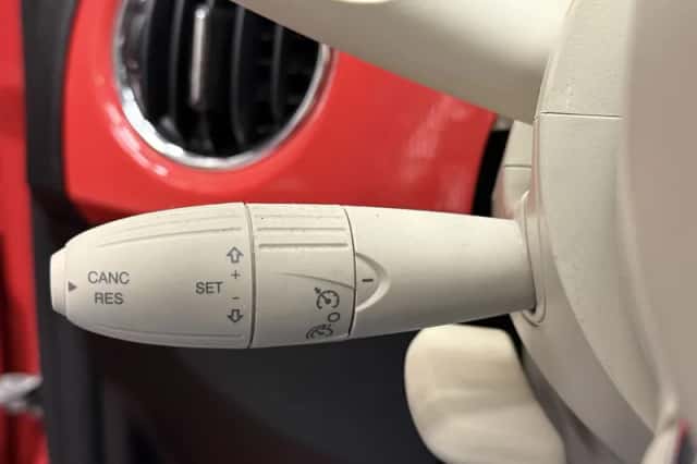 Fiat 500 (2019) thumbnail 22