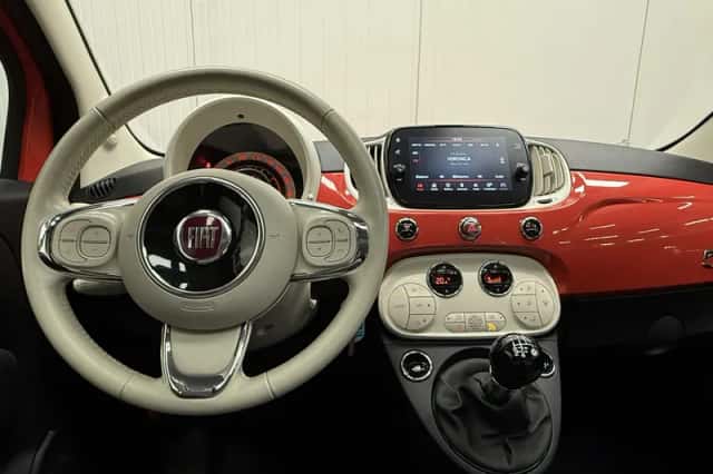 Fiat 500 (2019) thumbnail 4