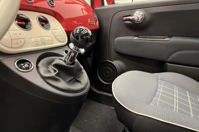 Fiat 500 (2019) thumbnail 31