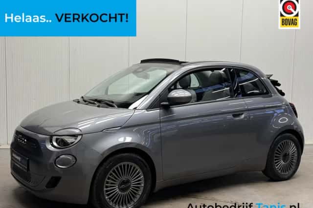 Fiat 500e (2022) thumbnail 1
