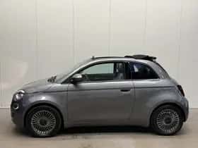 Fiat 500e (2022) thumbnail 3