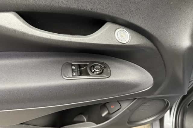 Fiat 500e (2022) thumbnail 33