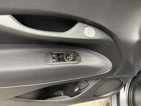 Fiat 500e (2022) thumbnail 33