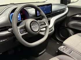 Fiat 500e (2022) thumbnail 38
