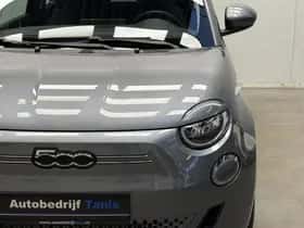 Fiat 500e (2022) thumbnail 10