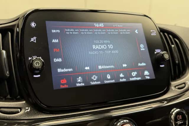 Fiat 500C (2022) thumbnail 23