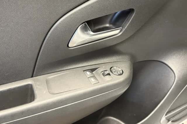 Opel Corsa (2020) thumbnail 27