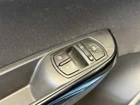 Opel Corsa (2019) thumbnail 29