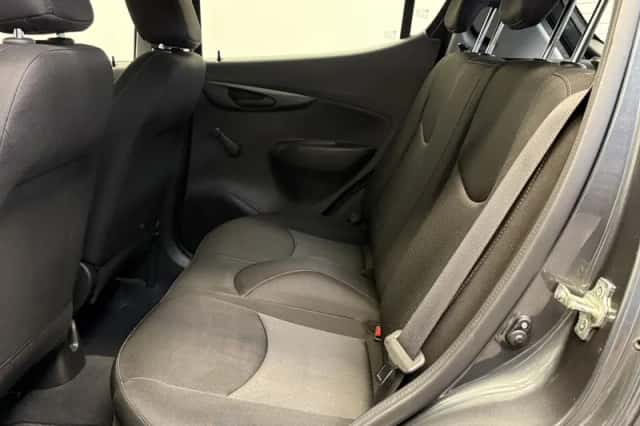 Opel Karl (2017) thumbnail 31