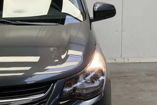 Opel Karl (2017) thumbnail 10