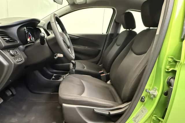Opel Karl (2016) thumbnail 2