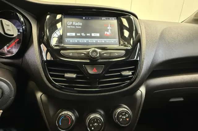 Opel Karl (2016) thumbnail 8