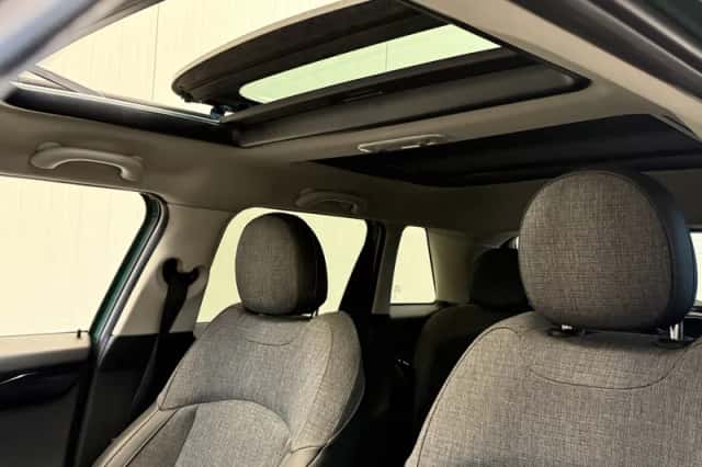 MINI Cooper (2020) thumbnail 13