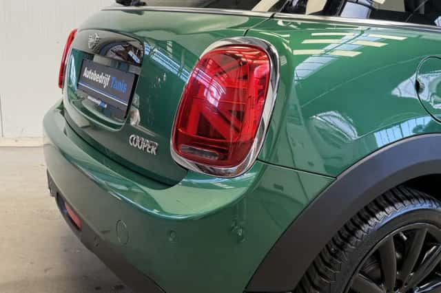 MINI Cooper (2020) thumbnail 15