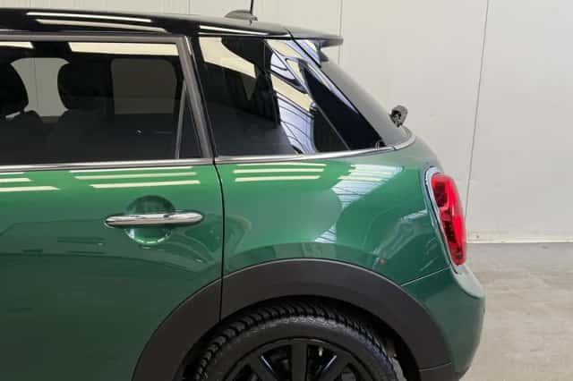 MINI Cooper (2020) thumbnail 3