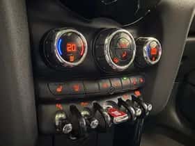 MINI Cooper (2020) thumbnail 24