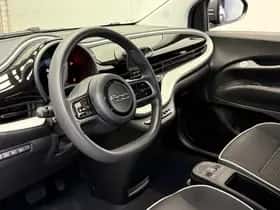 Fiat 500e (2022) thumbnail 26