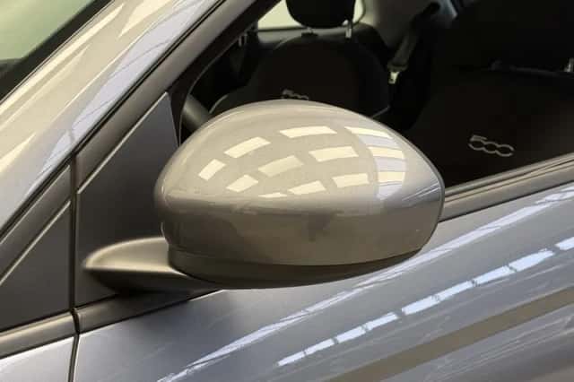Fiat 500e (2022) thumbnail 9