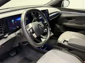 Renault Mégane (2023) thumbnail 35