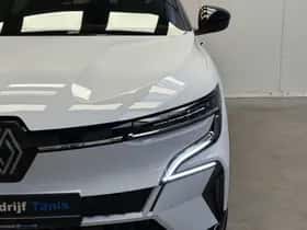 Renault Mégane (2023) thumbnail 8
