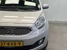 Kia Venga (2010) thumbnail 10