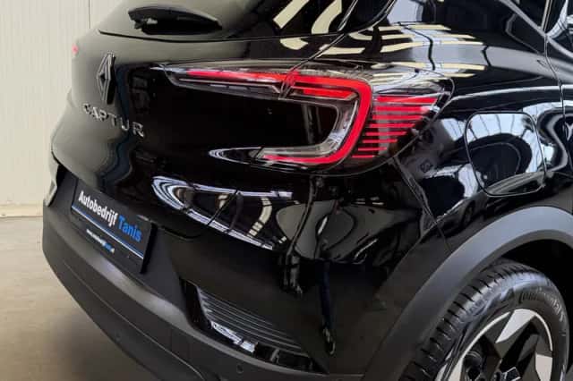 Renault Captur (2025) thumbnail 12