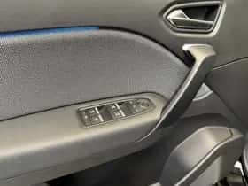Renault Captur (2025) thumbnail 24