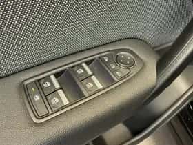 Renault Captur (2025) thumbnail 25