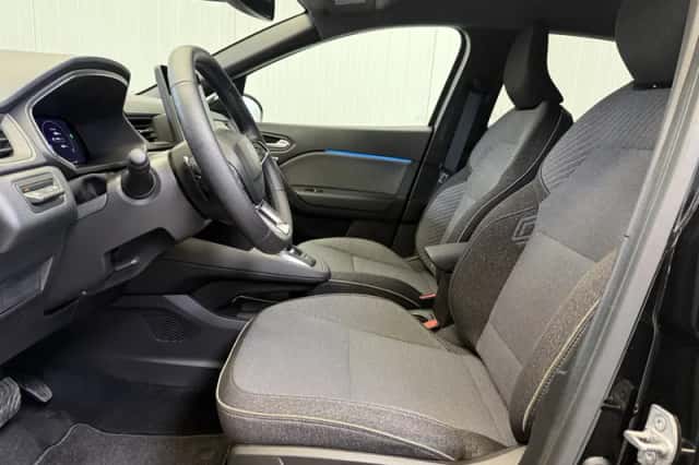 Renault Captur (2025) thumbnail 28