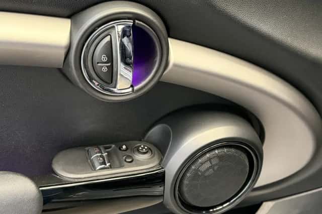 MINI Mini (2018) thumbnail 37