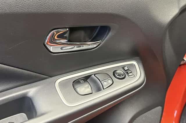 Nissan Micra (2018) thumbnail 27