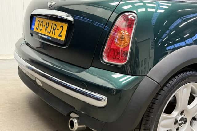 MINI Mini (2003) thumbnail 11