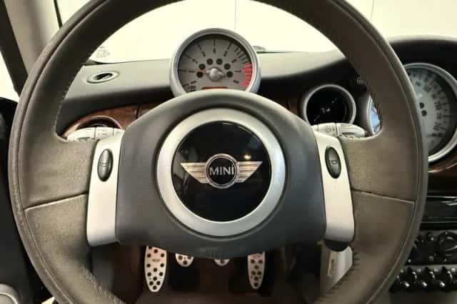 MINI Mini (2003) thumbnail 14
