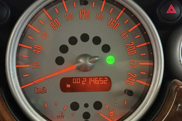 MINI Mini (2003) thumbnail 5