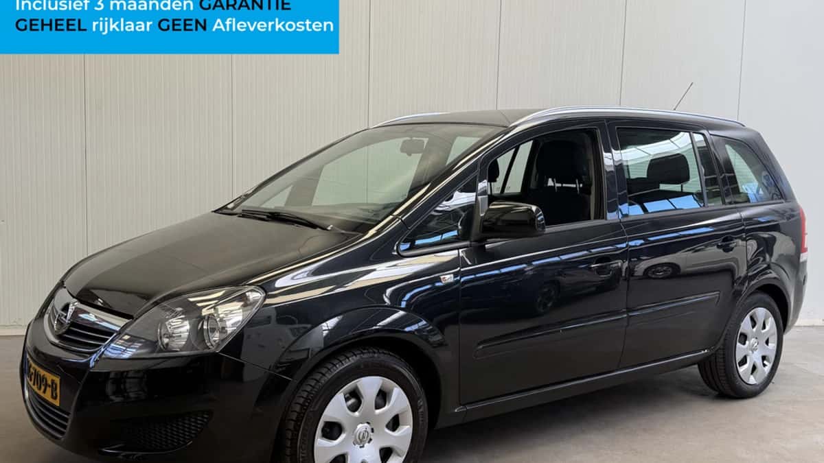 Opel Zafira (2013) — foto 1