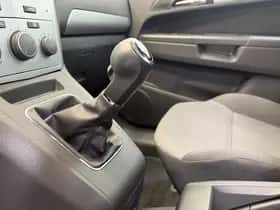 Opel Zafira (2013) thumbnail 19