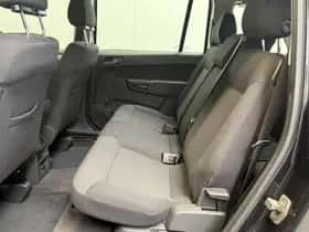 Opel Zafira (2013) thumbnail 28