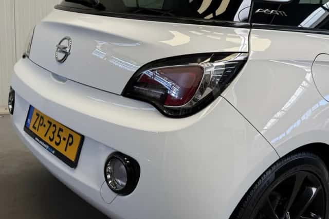 Opel Adam (2014) thumbnail 11