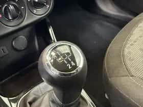 Opel Adam (2014) thumbnail 20
