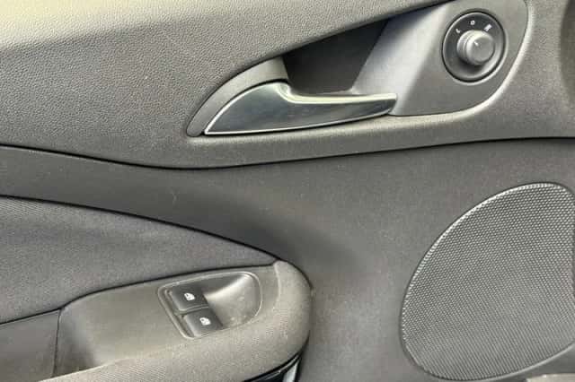 Opel Adam (2014) thumbnail 29